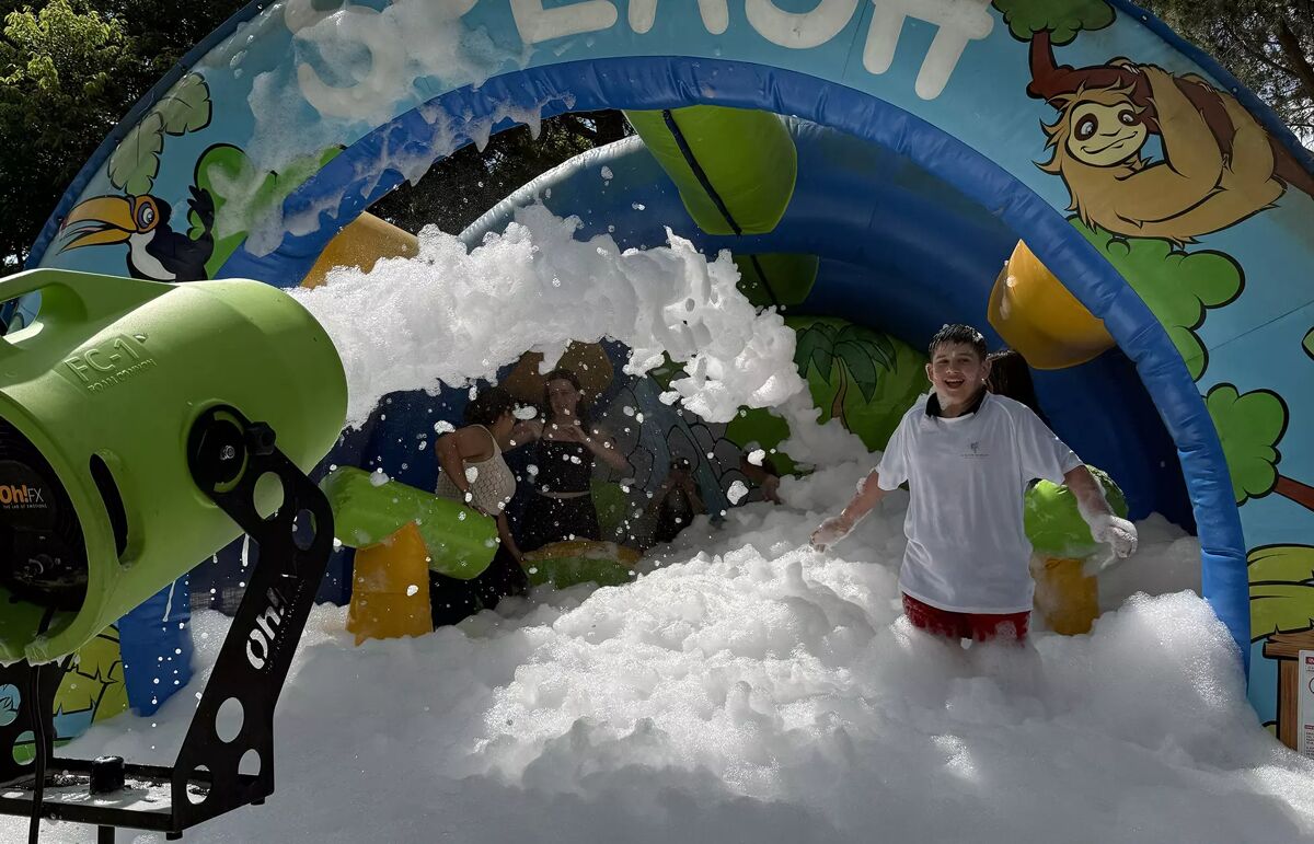 08 - Camping Le Mas de Mourgues - Aire de jeux