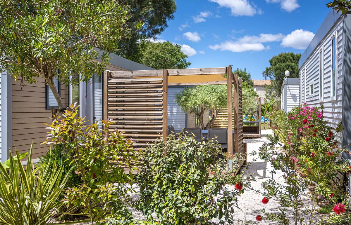 19 - Camping Le Mas de Mourgues - Hébergement