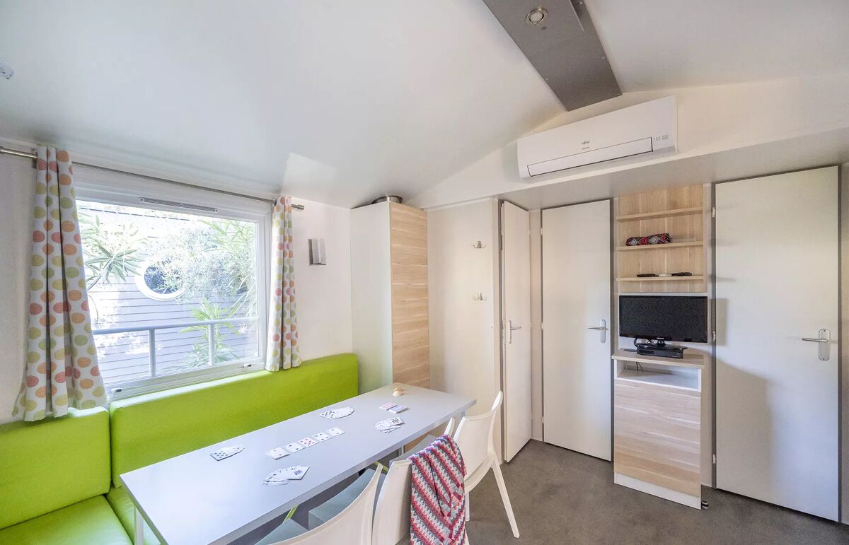 24 - Camping Le Mas de Mourgues - Hébergement