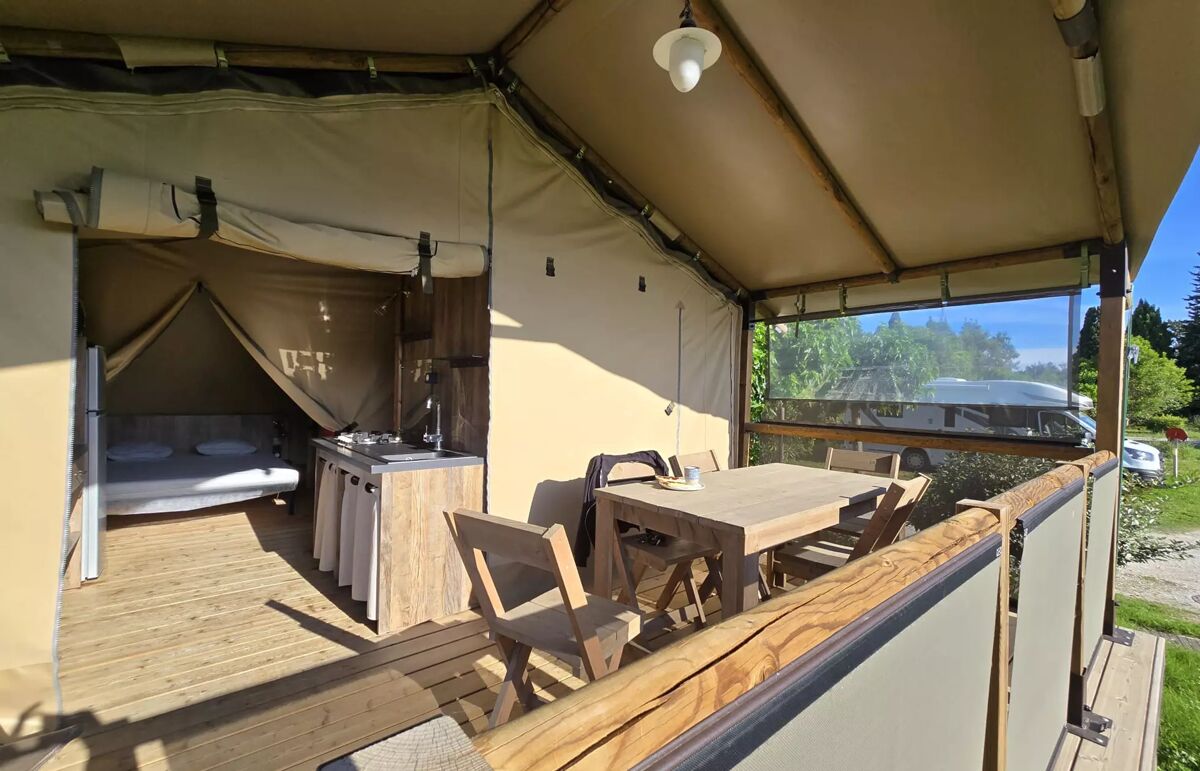 07 - Camping Les Micocouliers - Hébergement