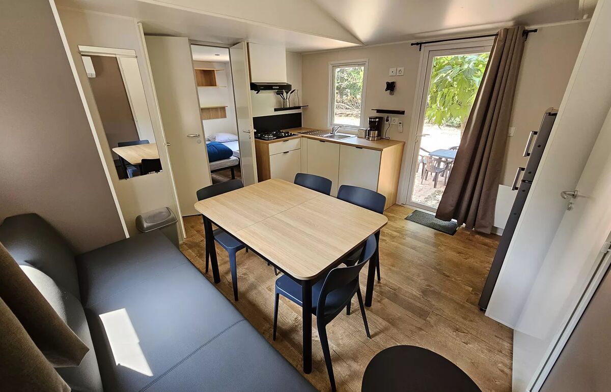 20 - Camping Les Micocouliers - Hébergement