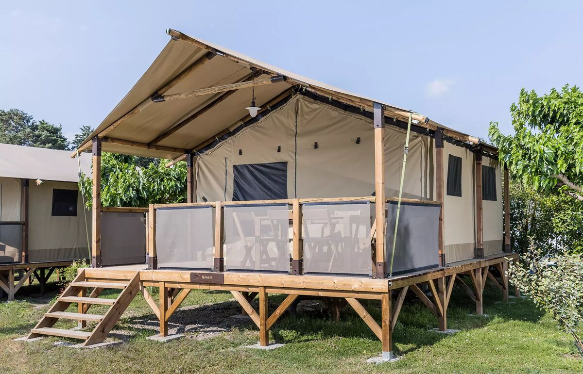 26 - Camping Les Micocouliers - Hébergement