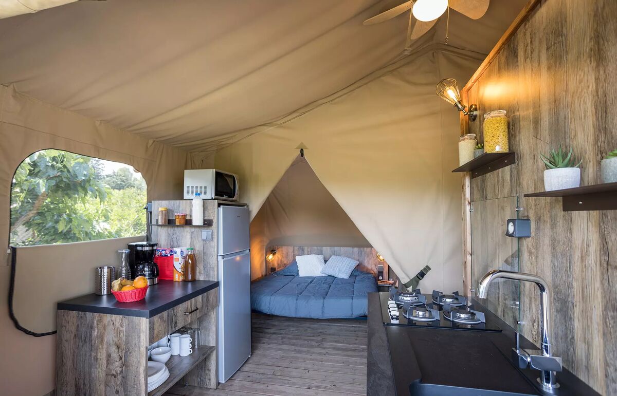 31 - Camping Les Micocouliers - Hébergement