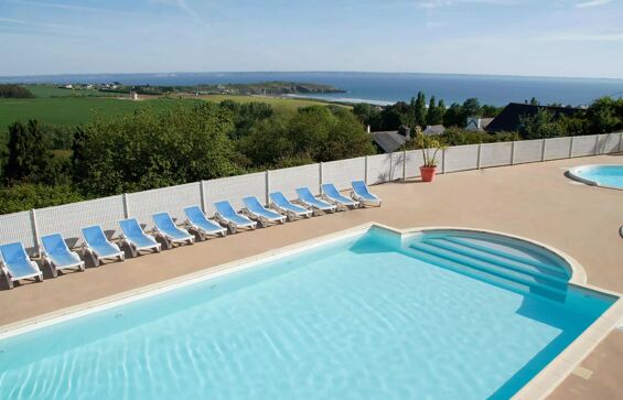 01 - Camping L_Armorique - Piscine