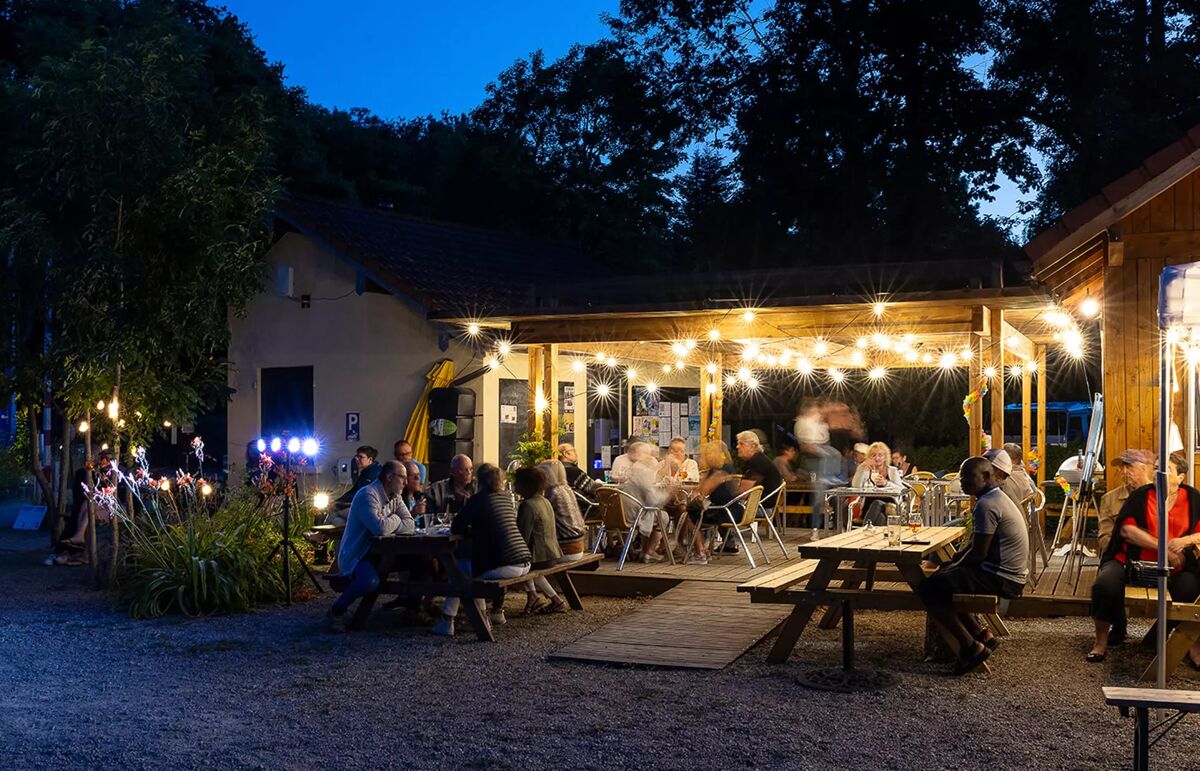 27 - Caping du Lac de la Seigneurie - Service