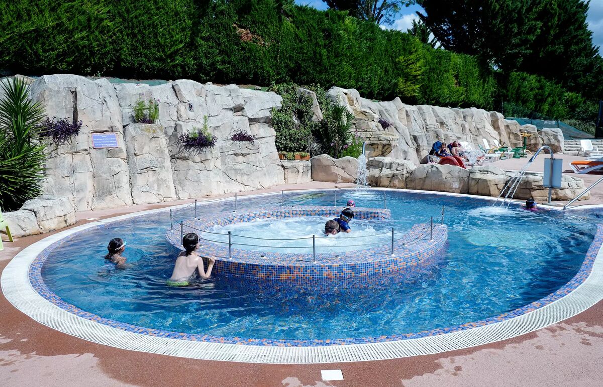 05 - Camping Le Clos Auroy - Piscine