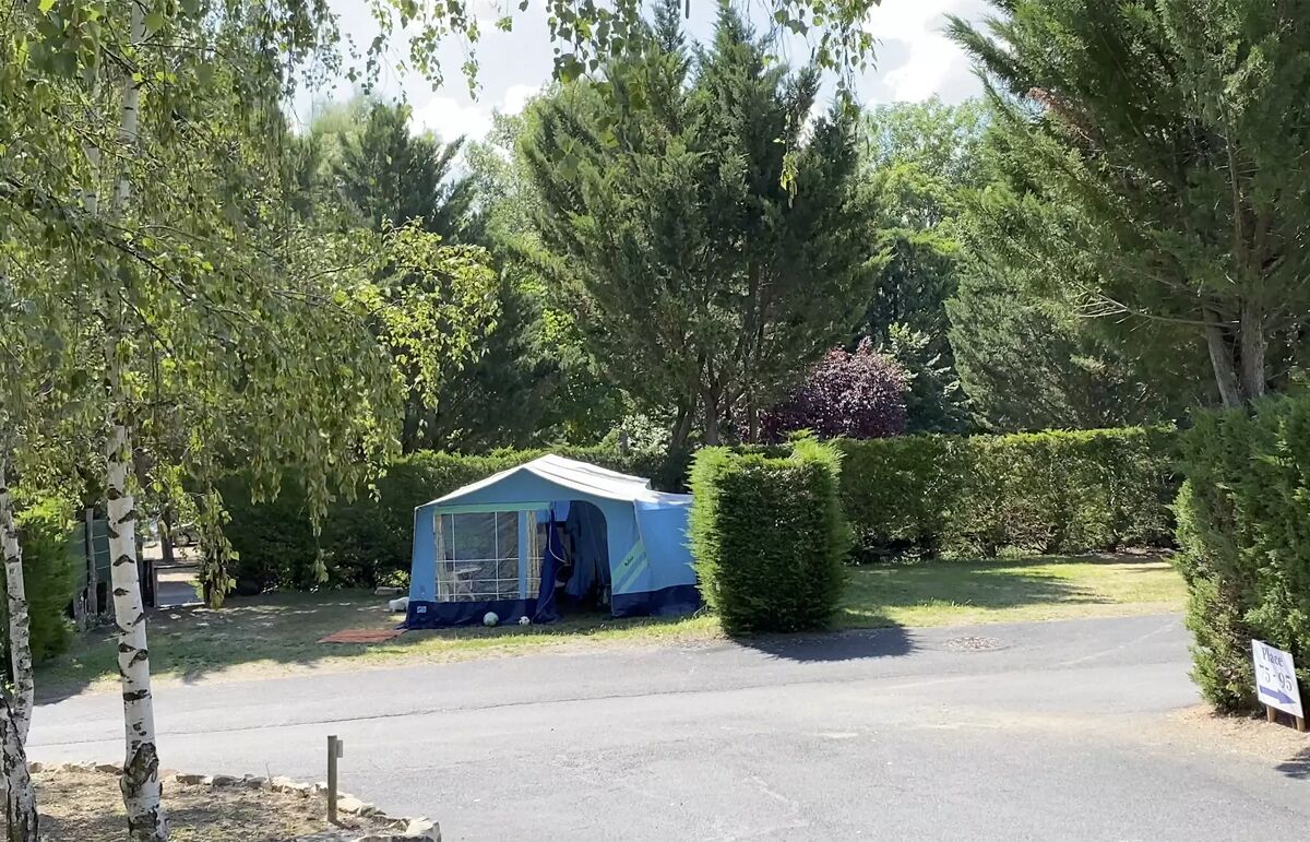 14 - Camping Le Clos Auroy - Hébergement