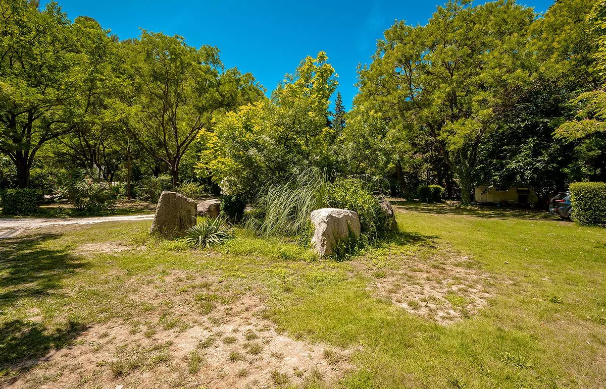 21 - Camping Les Tomasses - Hébergement