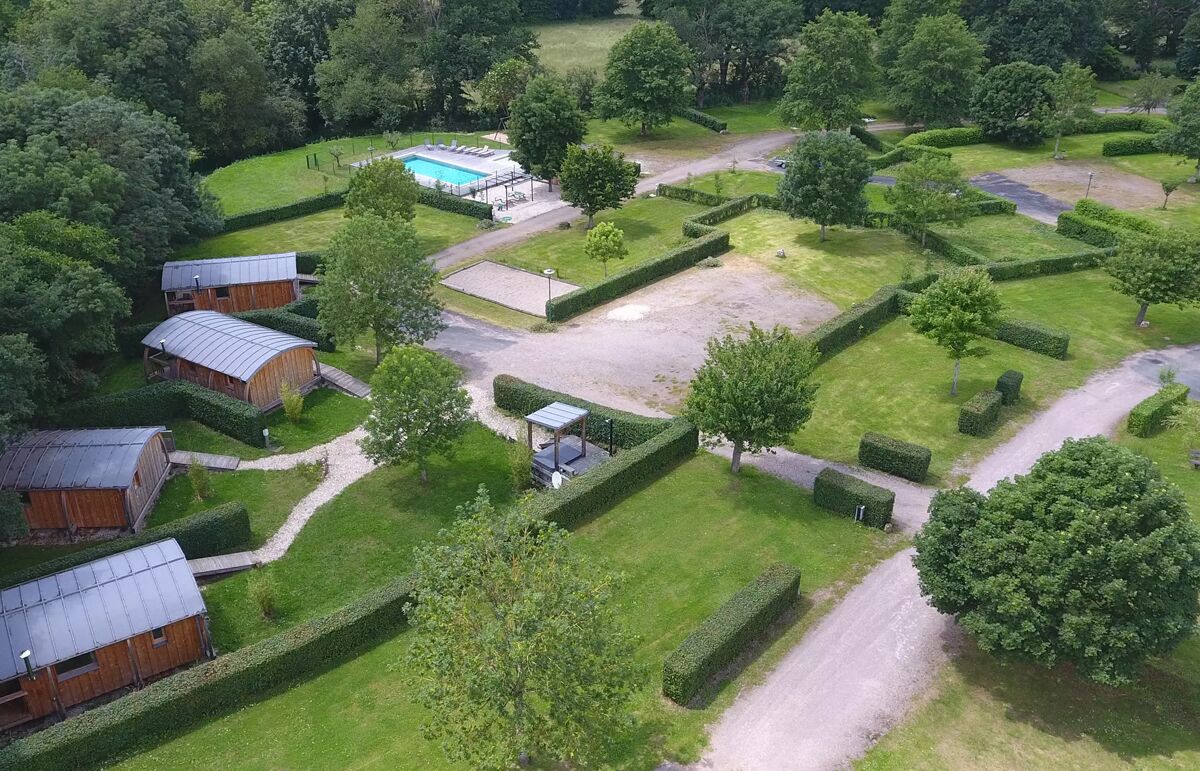 02 - Camping Val Vert en Bery - Situation