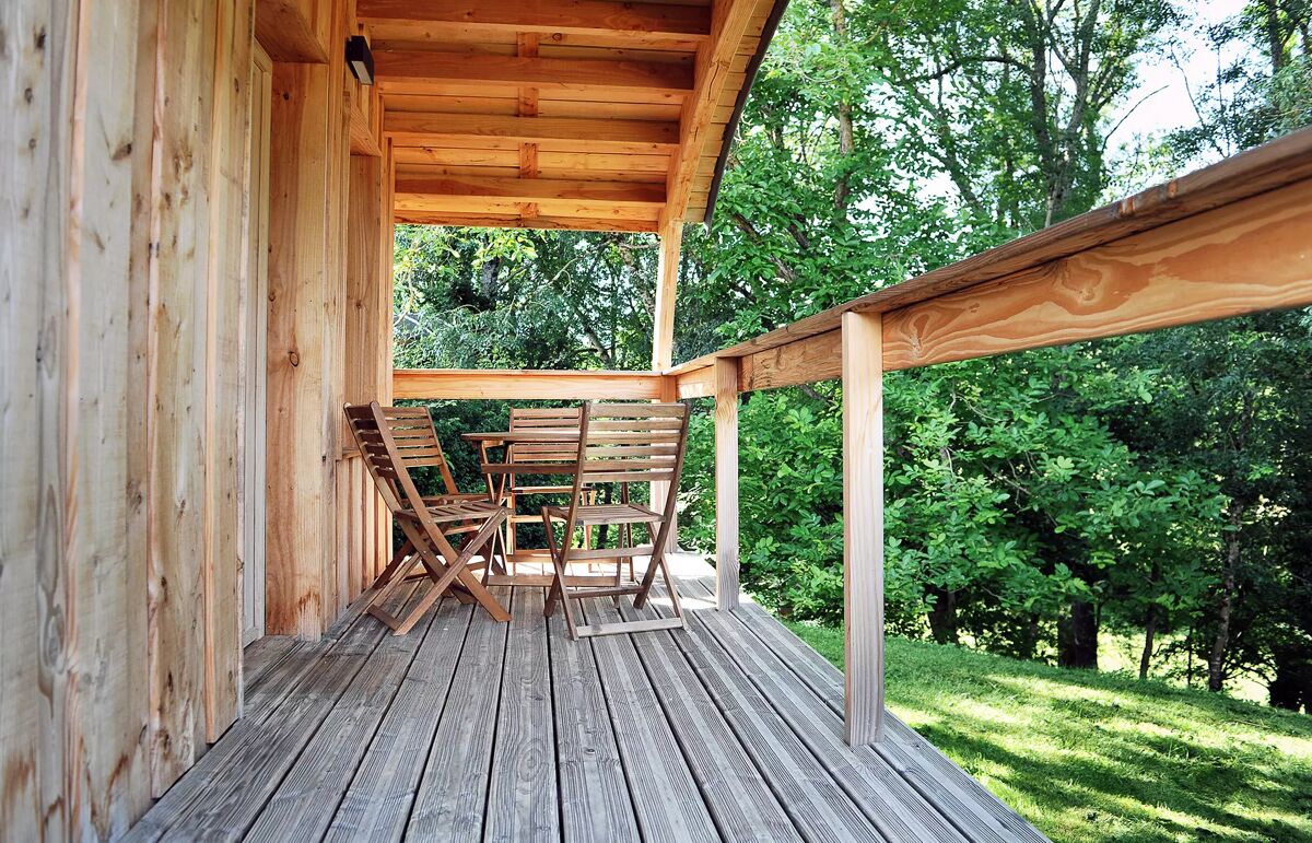 07 - Camping Val Vert en Bery - Hébergement