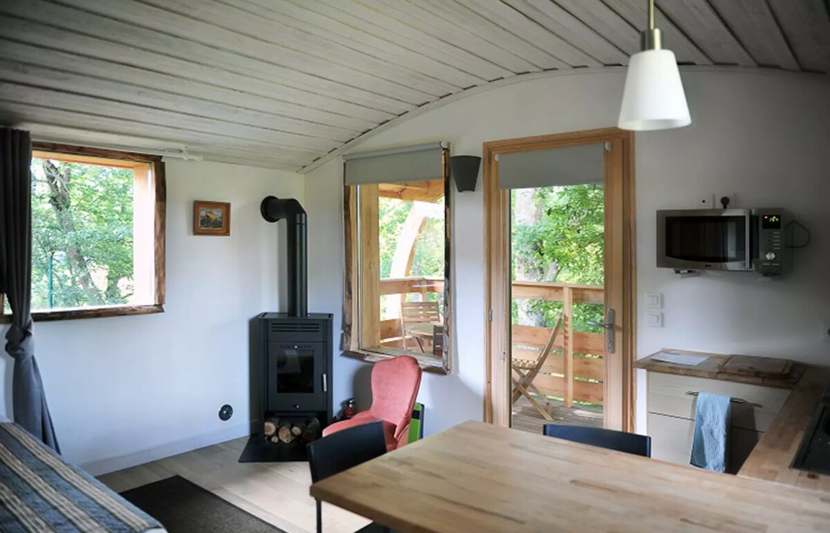 08 - Camping Val Vert en Bery - Hébergement