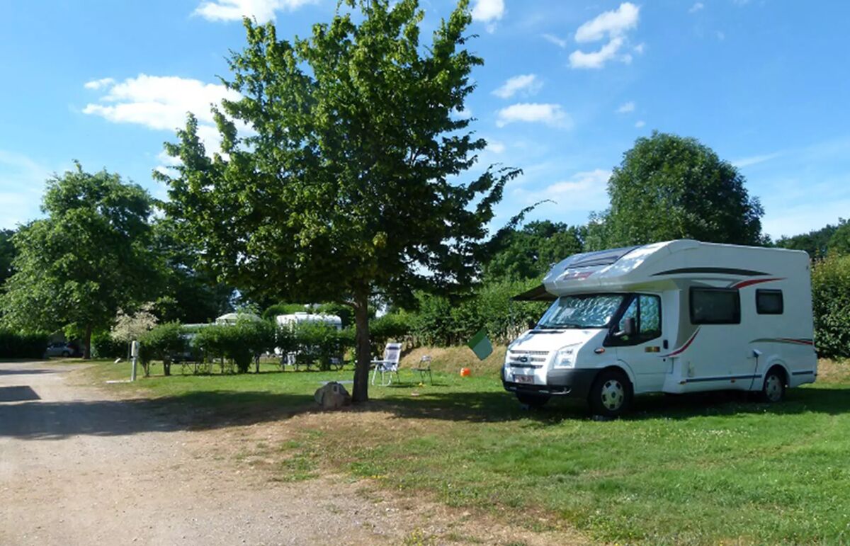 12 - Camping Val Vert en Bery - Hébergement