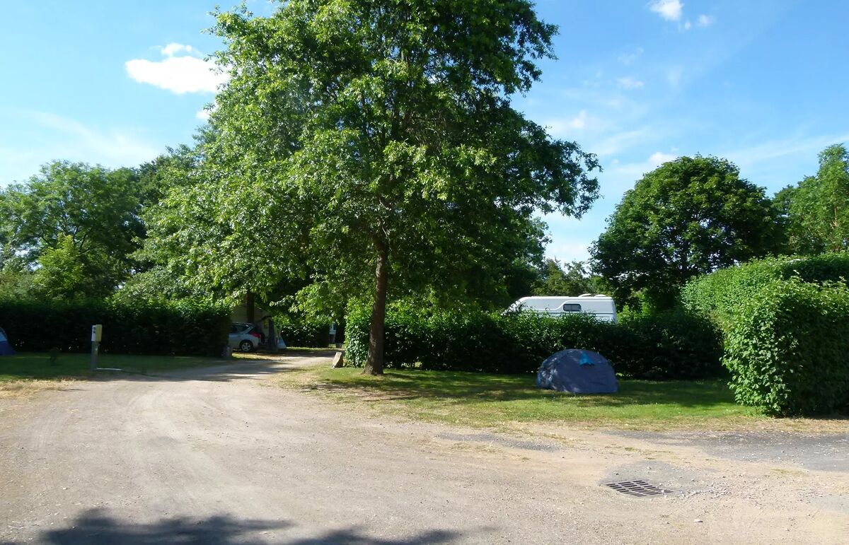 15 - Camping Val Vert en Bery - Hébergement