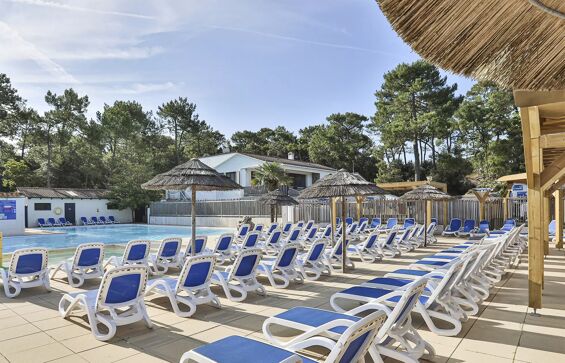 01 - Camping Les Dunes - Piscine