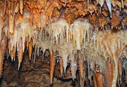 Les grottes de Villars 