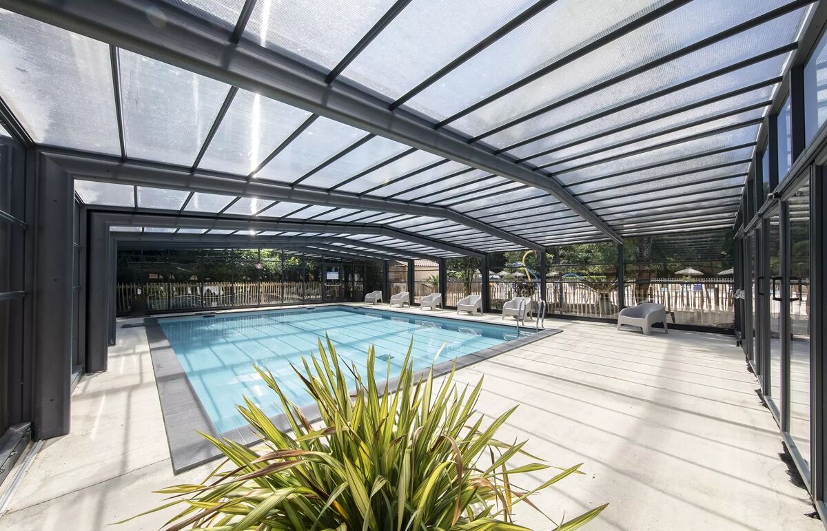 03 - Camping le Peyrelevade - Piscine