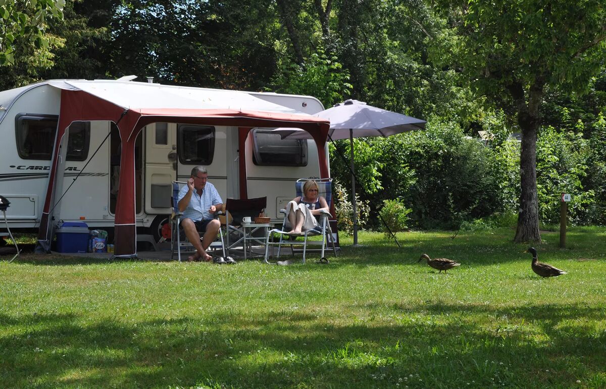 27 - Camping le Peyrelevade - Hébergement