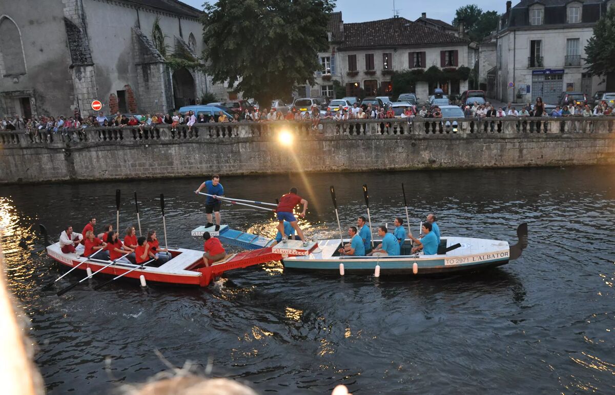 40 - Camping le Peyrelevade - Alentour