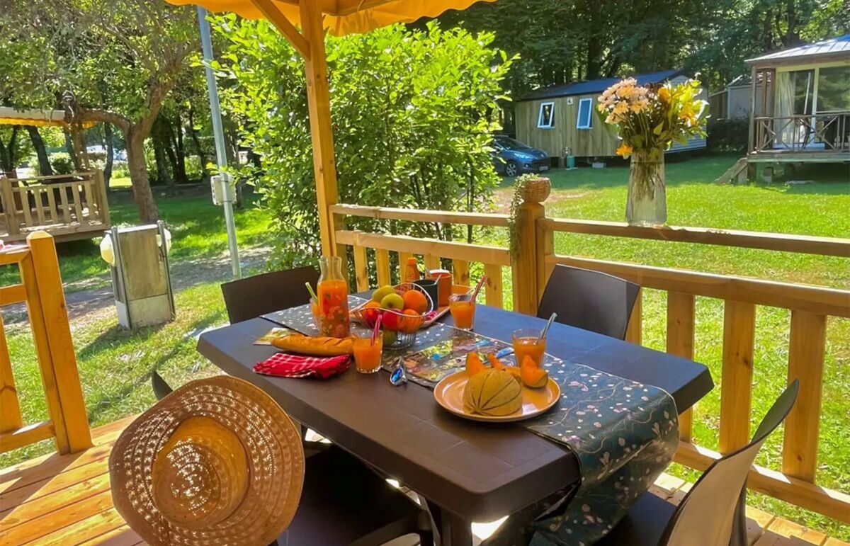 15 - Camping Le Périgord - Hébergement