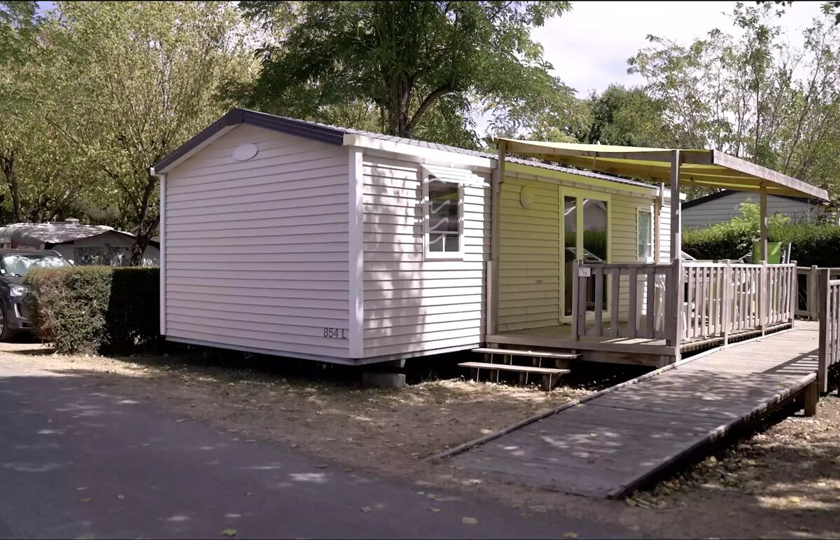 11 - Camping L'Abri-Côtier - Hébergement
