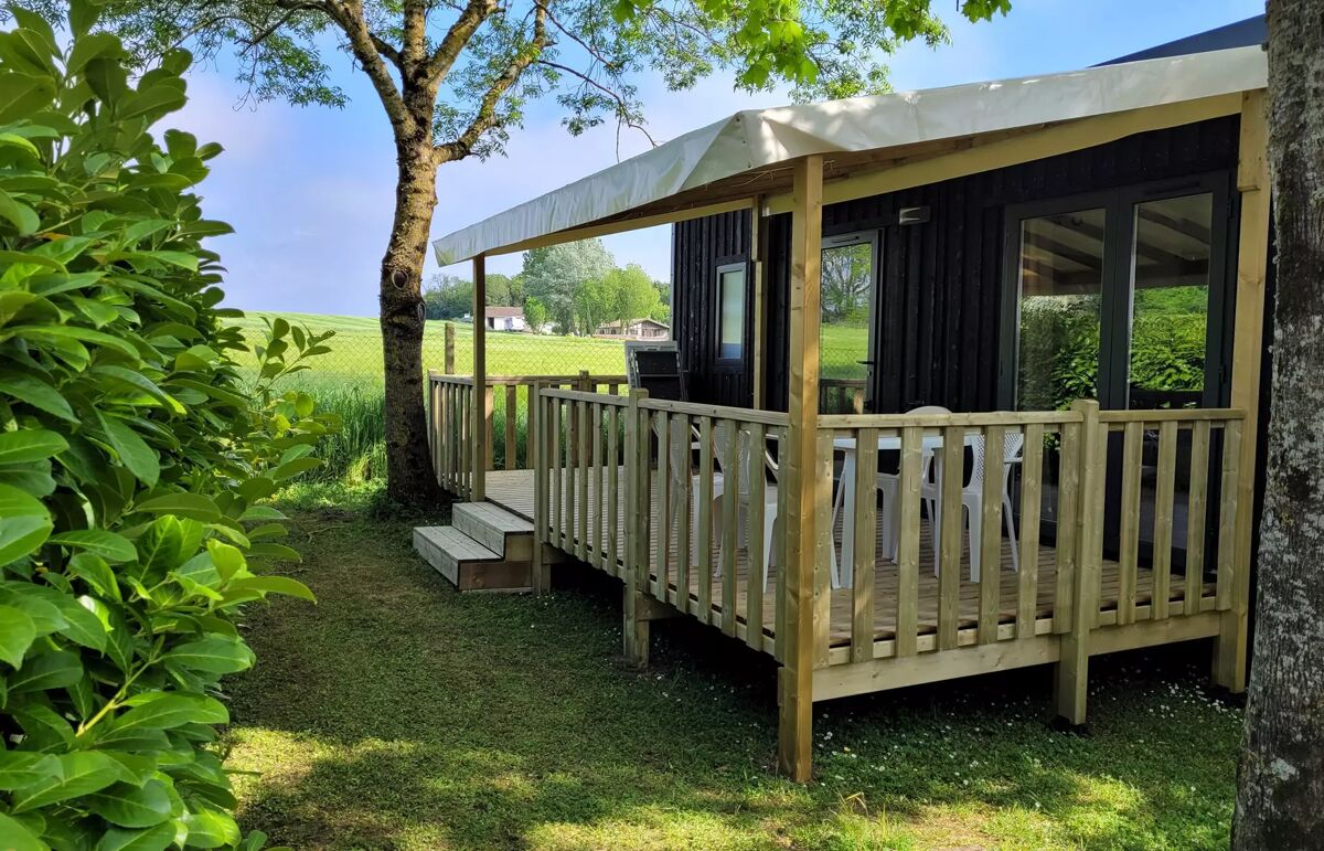 17 - Camping L'Abri-Côtier - Hébergement