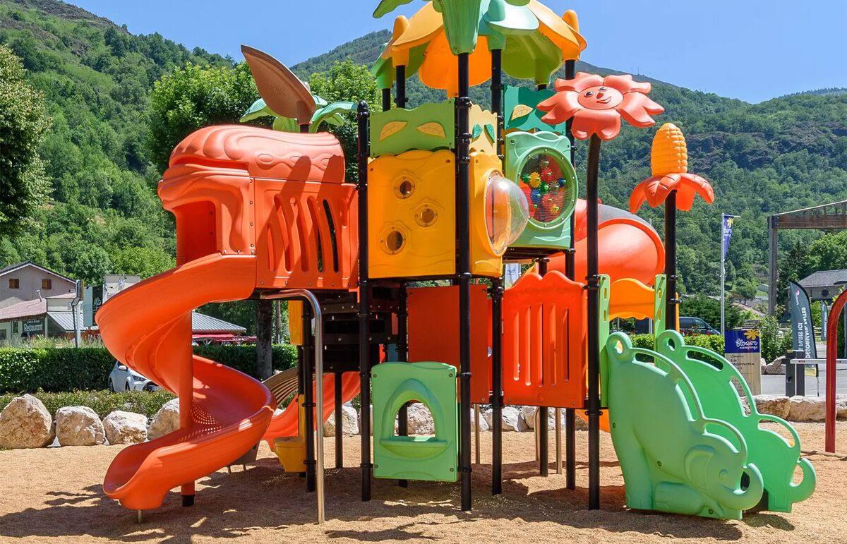 13 - Camping La Marmotte - Aire de jeux