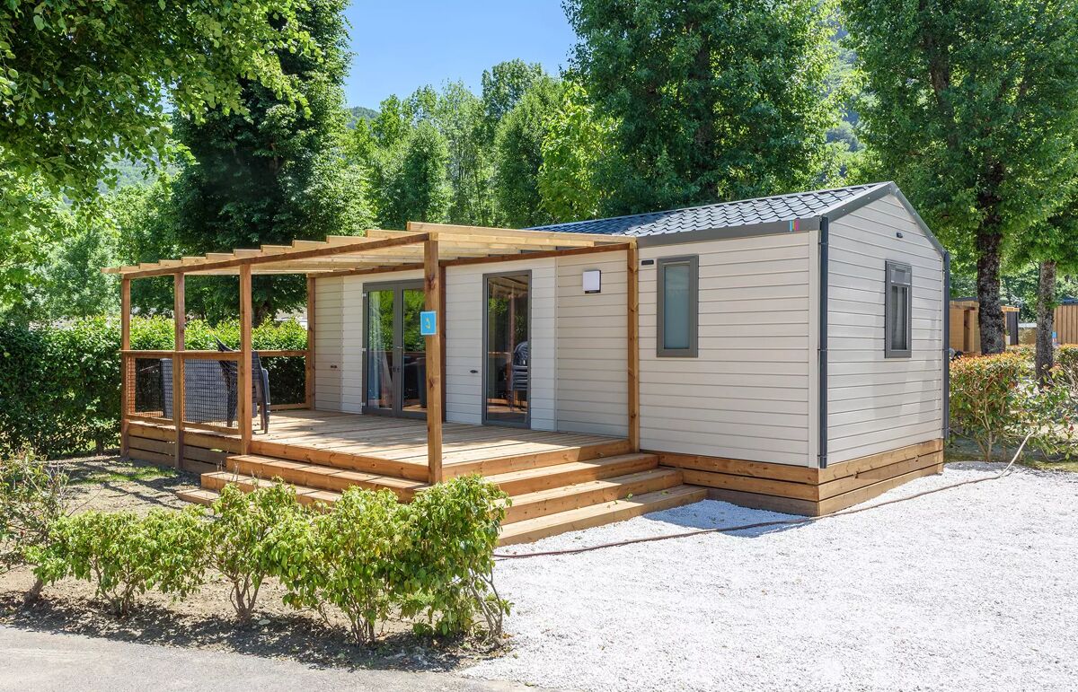 25 - Camping La Marmotte - Hébergement