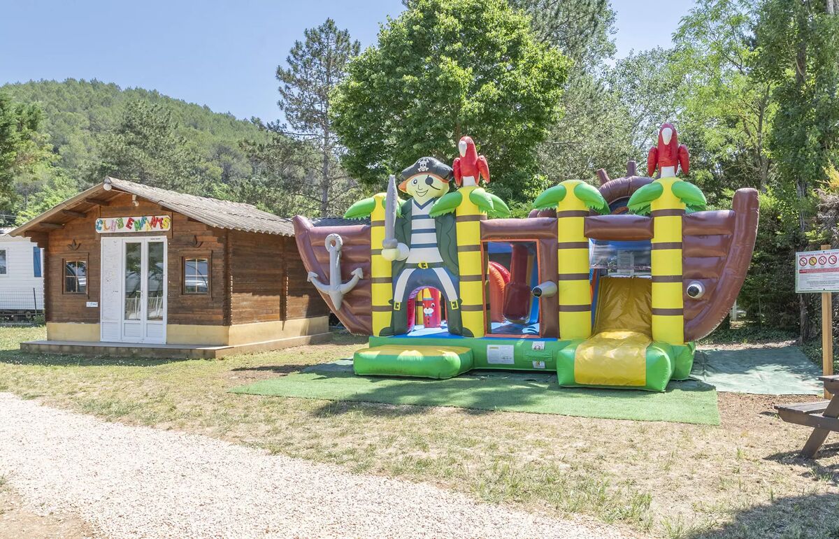 11 - Camping La Vidaresse - Aire de jeux