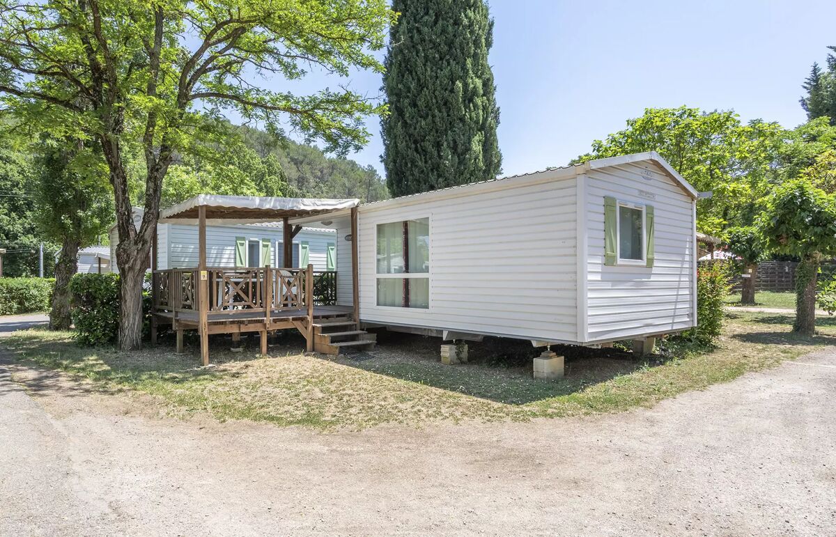 16 - Camping La Vidaresse - Hébergement