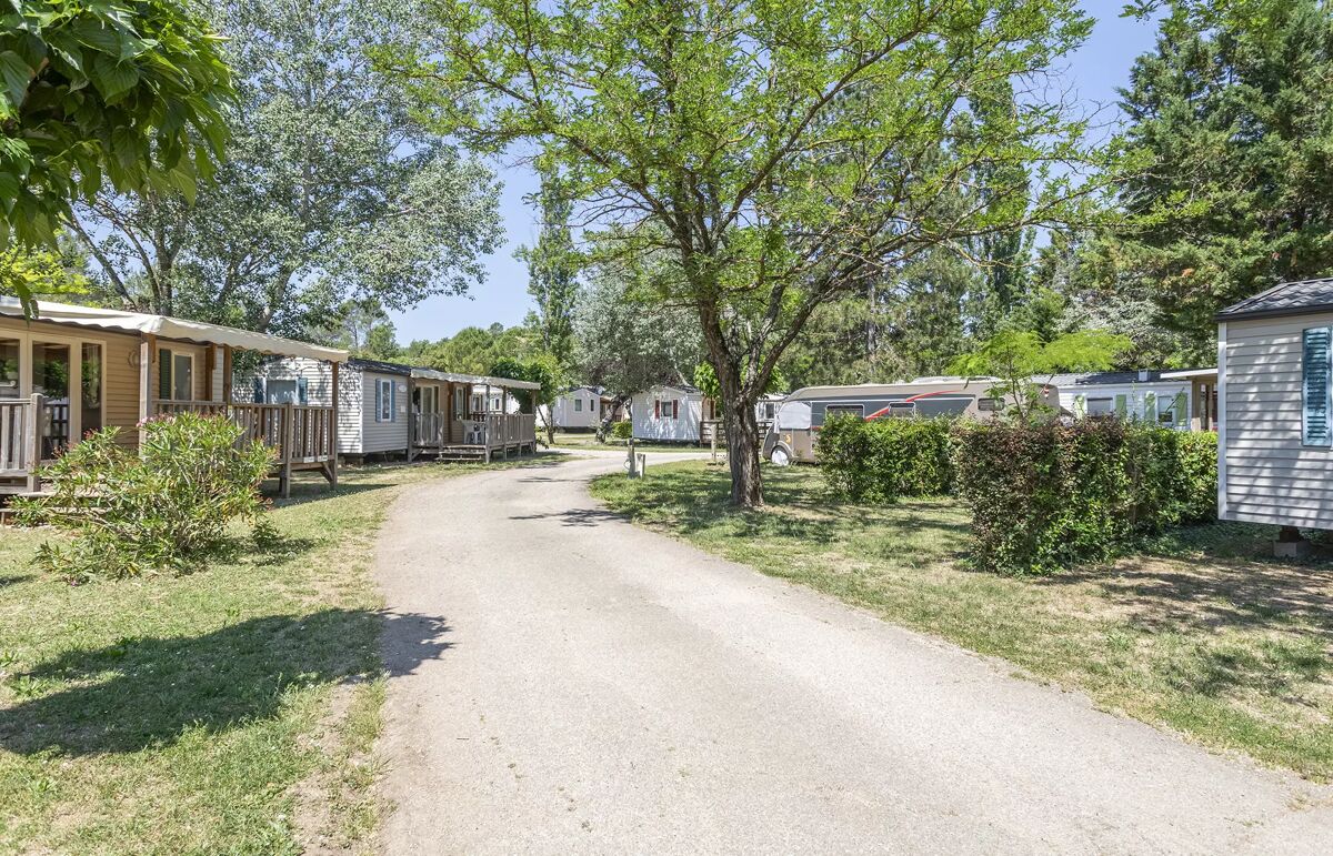 17 - Camping La Vidaresse - Hébergement