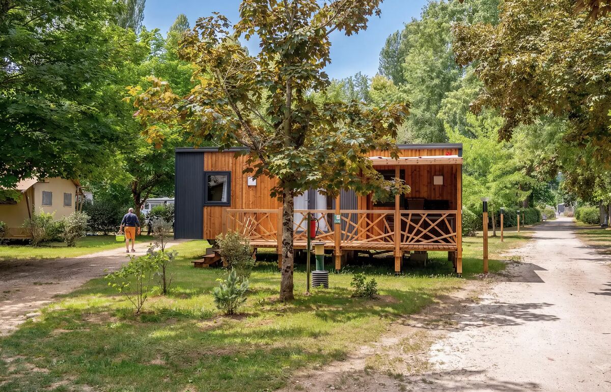 26 - Camping le Peyrelevade - Hébergement