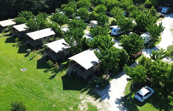 02 - Camping Les Micocouliers - Situation
