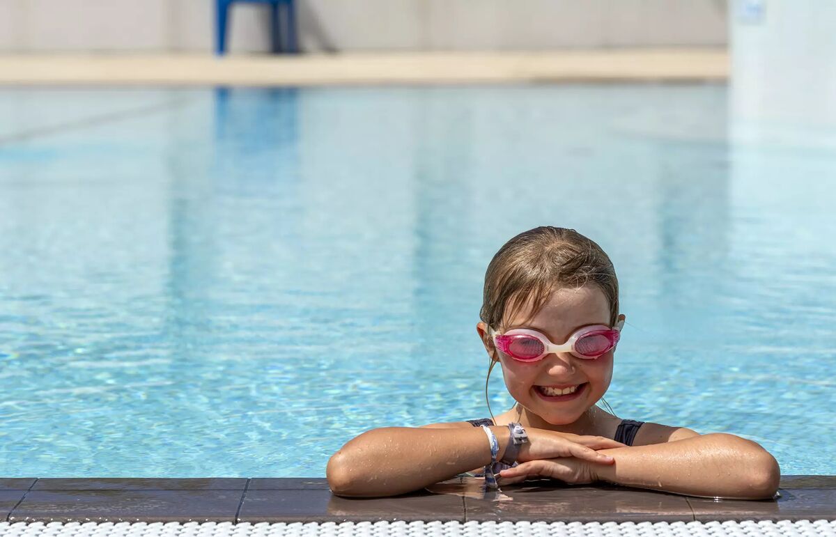 04 - Camping Le platin - La Redoute - Piscine