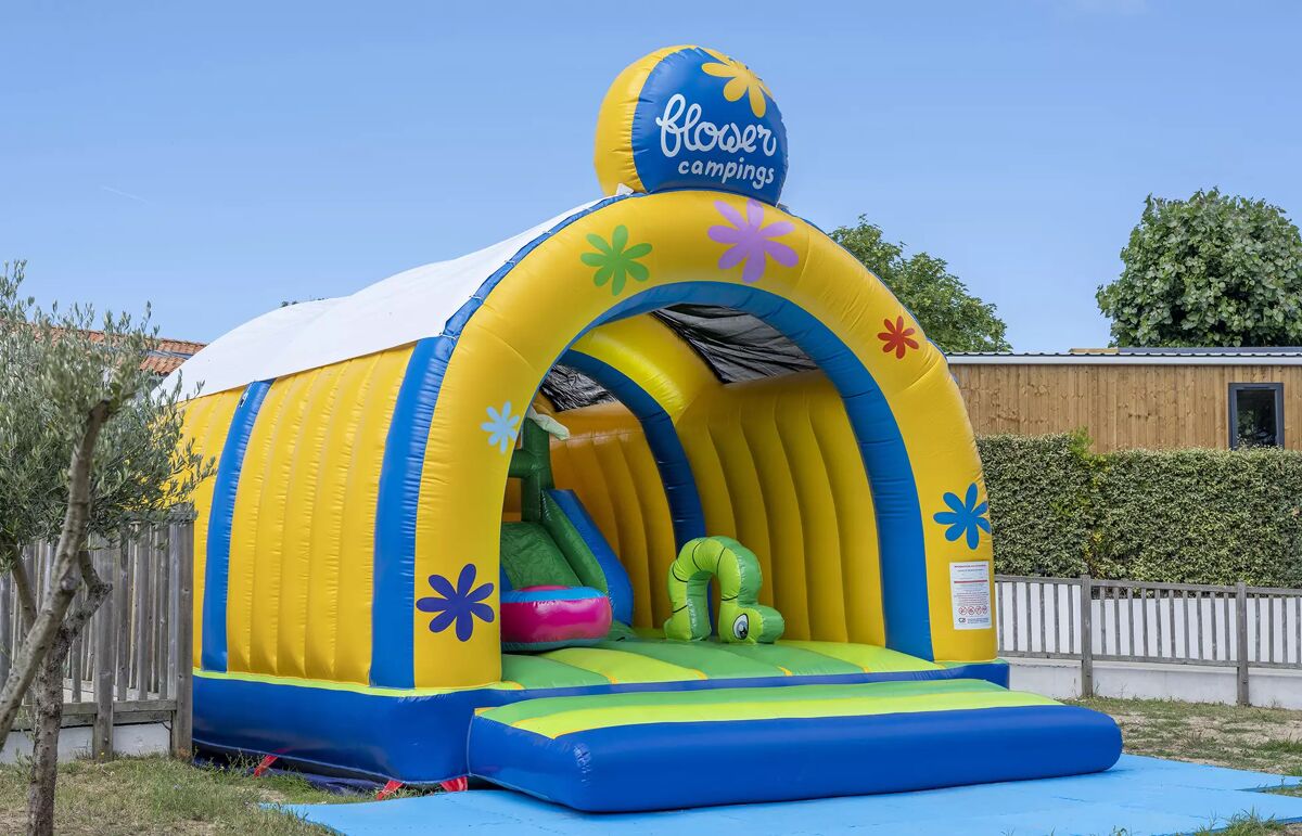 08 - Camping Le platin - La Redoute - Aire de jeux