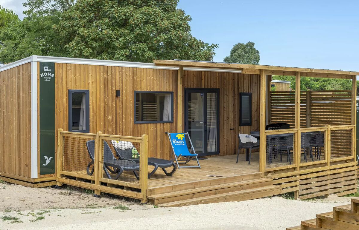 15 - Camping Le platin - La Redoute - Hébergement