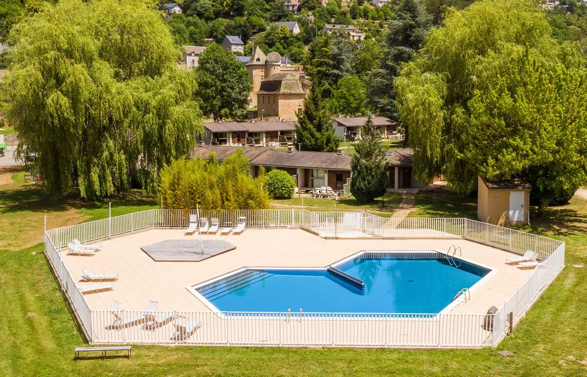 07 - Camping du Gévaudan - Piscine
