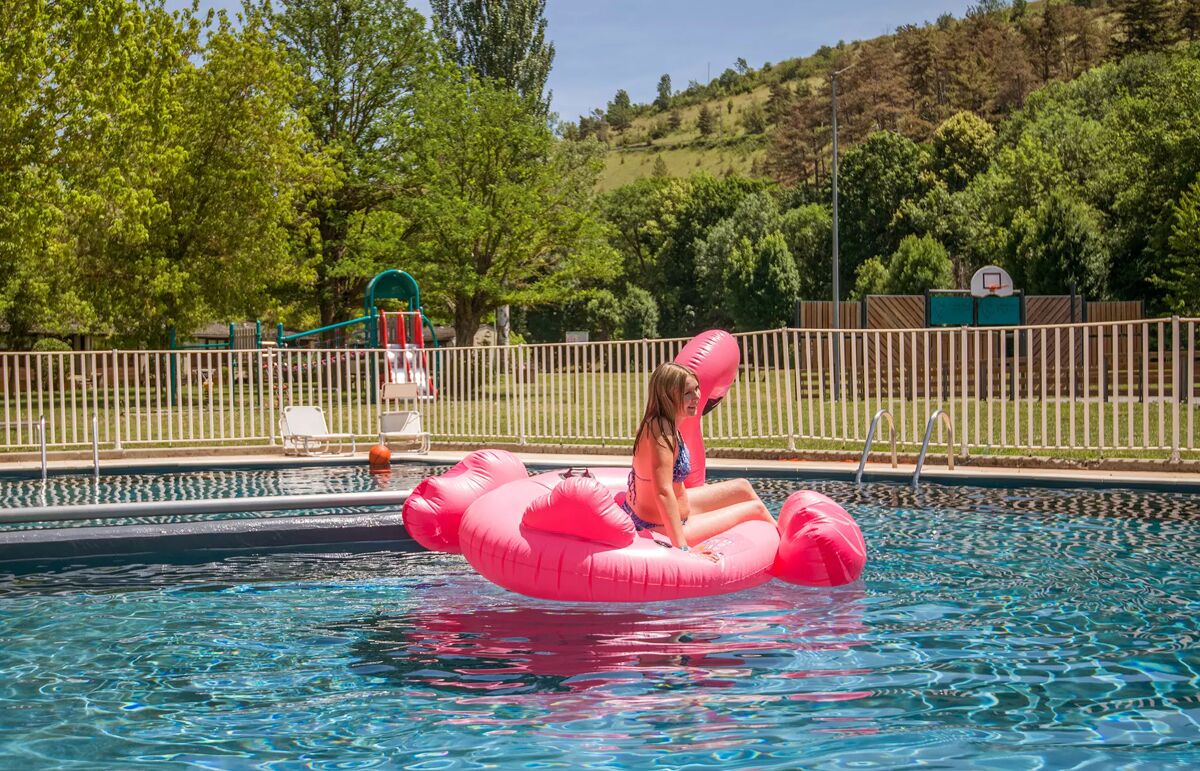 08 - Camping du Gévaudan - Piscine