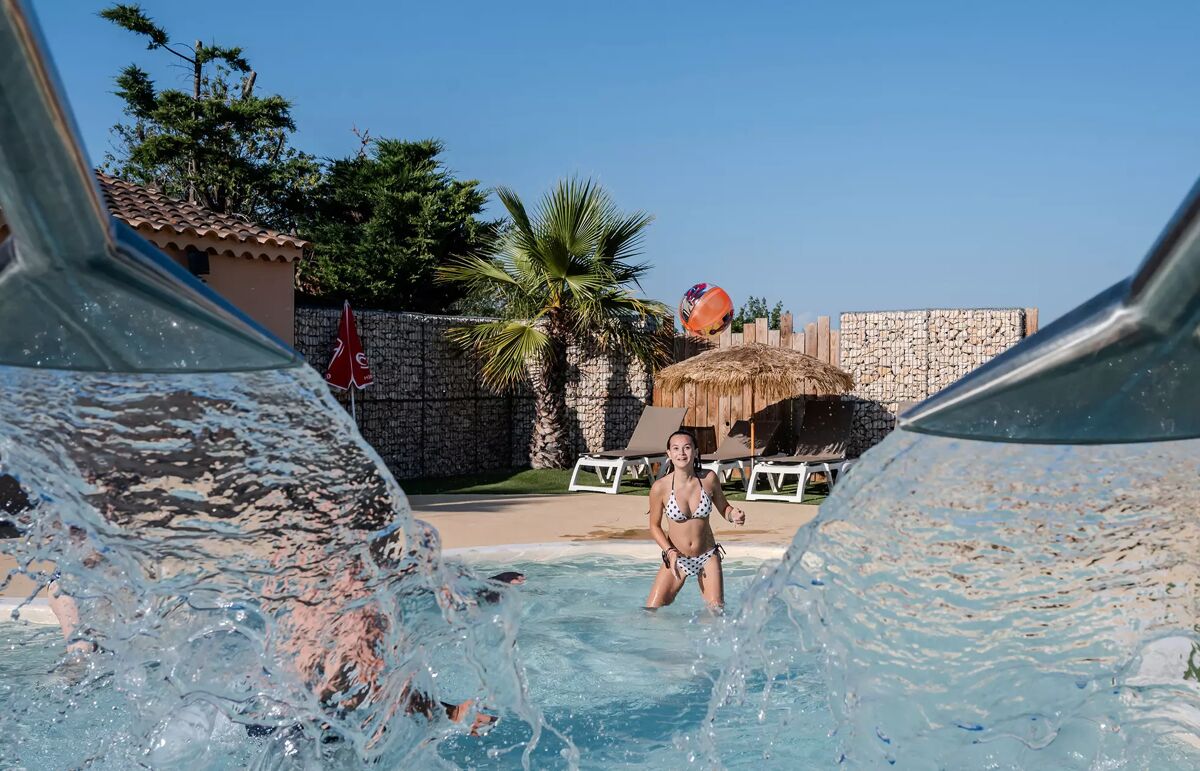 04 - Camping Le Dolium - Piscine