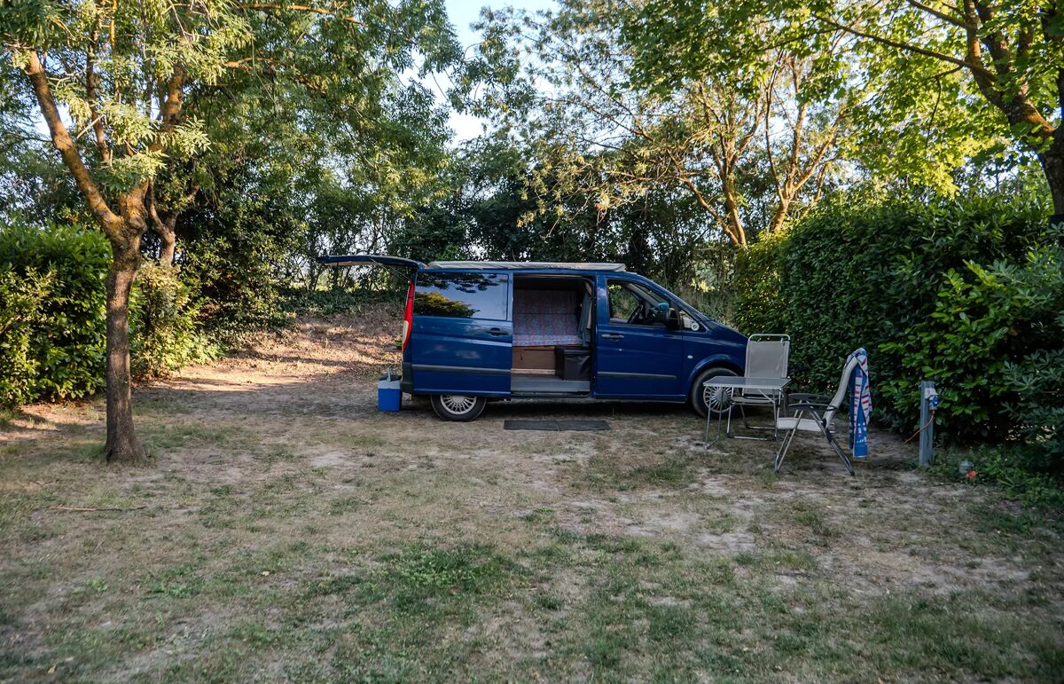 24 - Camping Le Dolium - Hébergement