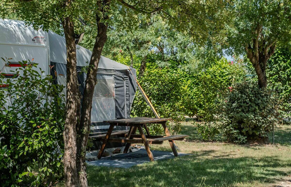 28 - Camping Le Dolium - Hébergement