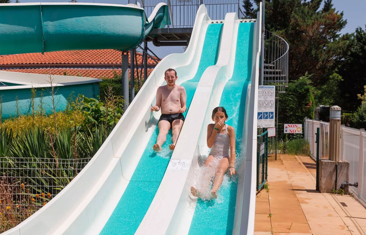 03 - Camping Le Clos Auroy - Piscine