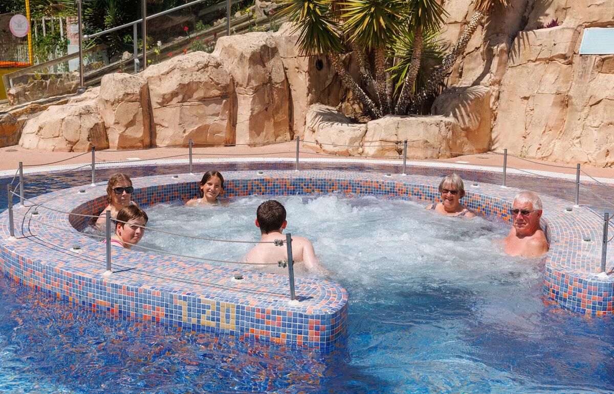 06 - Camping Le Clos Auroy - Piscine
