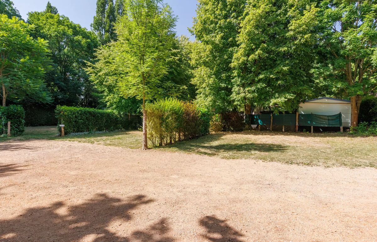 20 - Camping Le Clos Auroy - Hébergement
