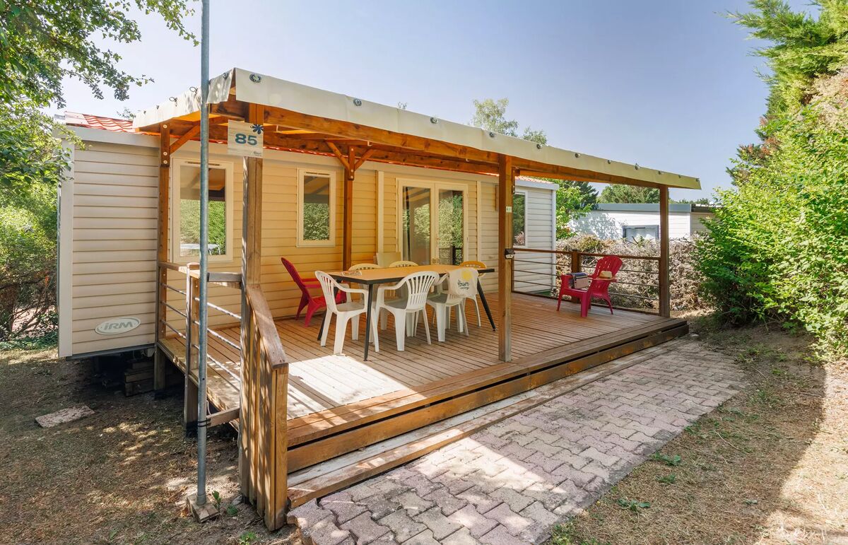 22 - Camping Le Clos Auroy - Hébergement