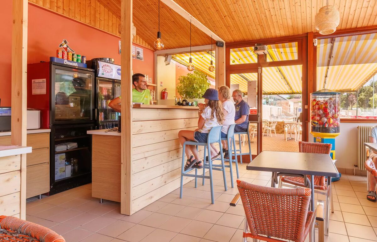 37 - Camping Le Clos Auroy - Service