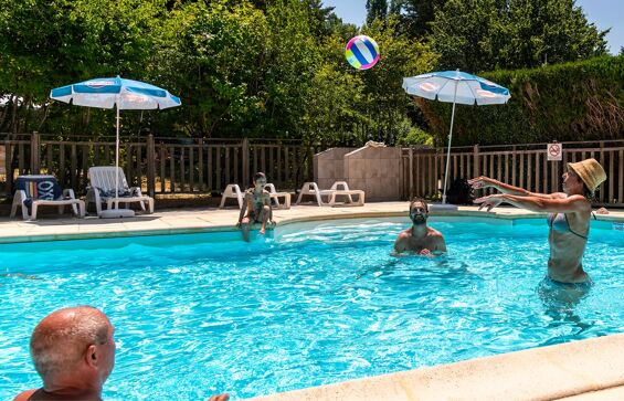 01 - Camping La Pibola - Piscine