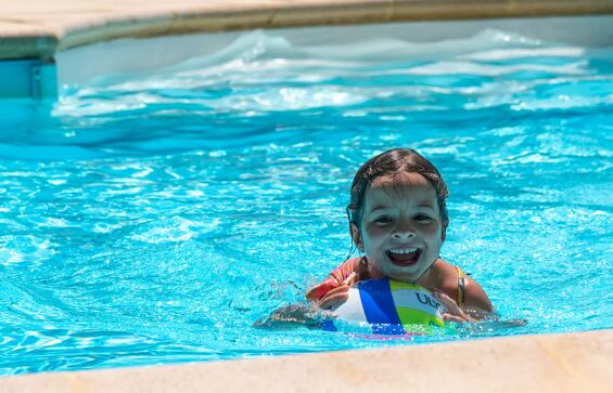 02 - Camping La Pibola - Piscine