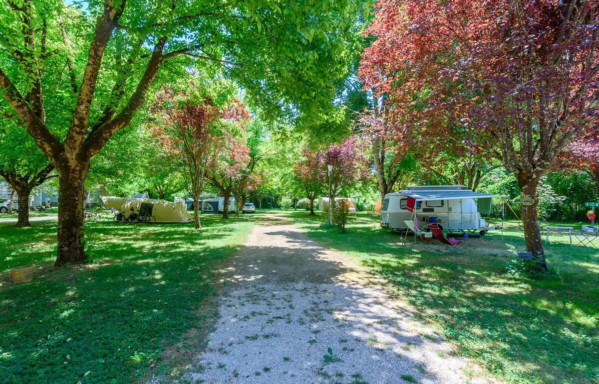 27 - Camping Soleil de la Bastide - Hébergement