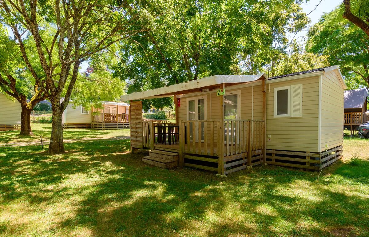 31 - Camping Soleil de la Bastide - Hébergement