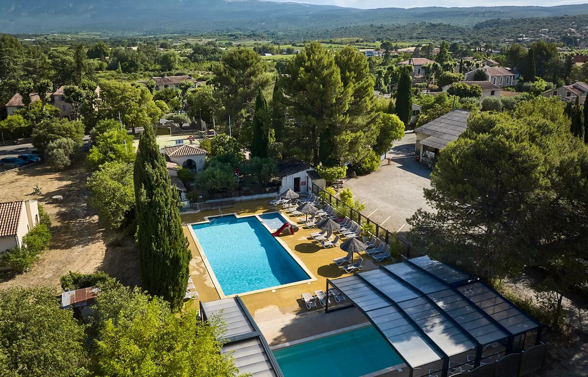 02 - Camping Les Verguettes - Piscine